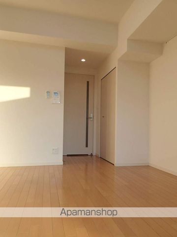 レジディア谷町の内装写真