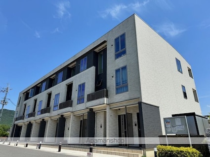 ラ・エトワール[1LDK/41.3m2]の外観2