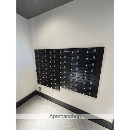 ＳーＲＥＳＩＤＥＮＣＥ尾頭橋ｃｌａｒｉｔｙ[1K/23.29m2]のエントランス1