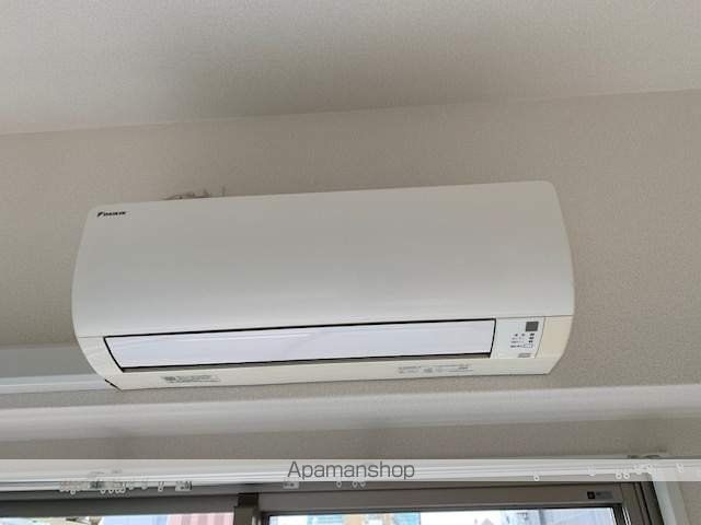 SEST新大阪の内装写真