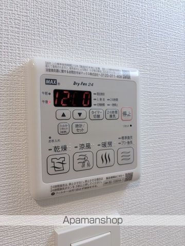 ディアレイシャス名古屋太閤通IVの内装写真