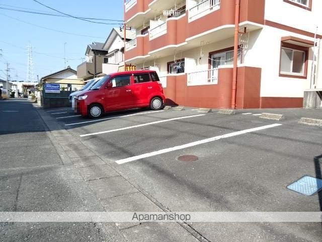 アルタ・ミラのその他写真
