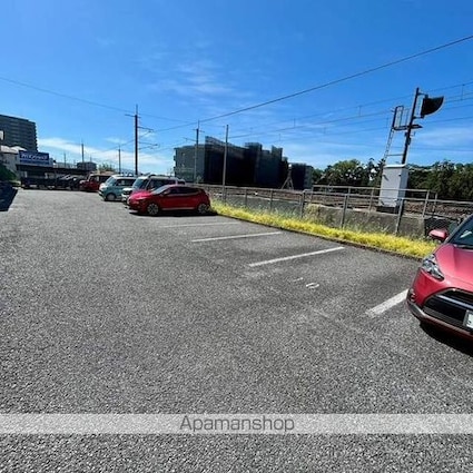 ボナールヴィレッジ[2LDK/53.98m2]の駐車場1