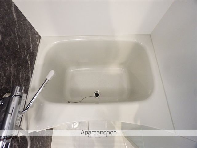 ディアレイシャス大須観音IIIの内装写真