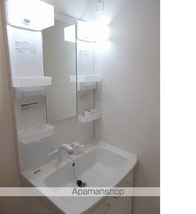 プラシード[1R/32.94m2]の洗面所