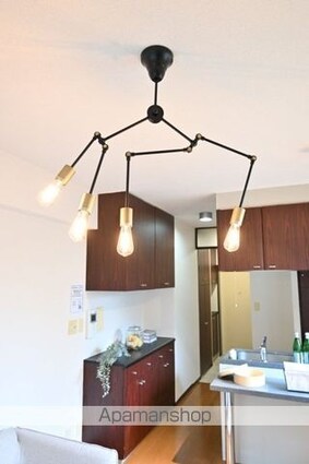 ロイヤルアーバン駒場東大[1LDK/39.46m2]のキッチン