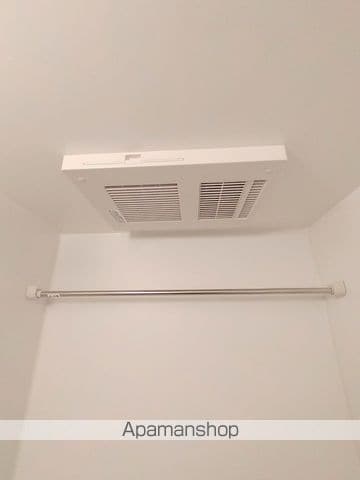 ワーヴ大阪本町の内装写真