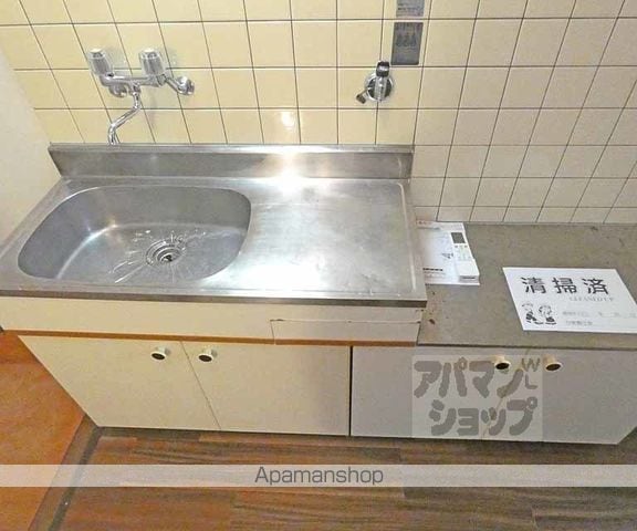 銀頂ハイツの内装写真