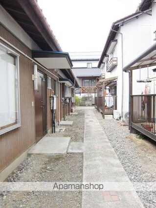 フォレストオブヒーリング西棟　[3DK/49m2]のエントランス