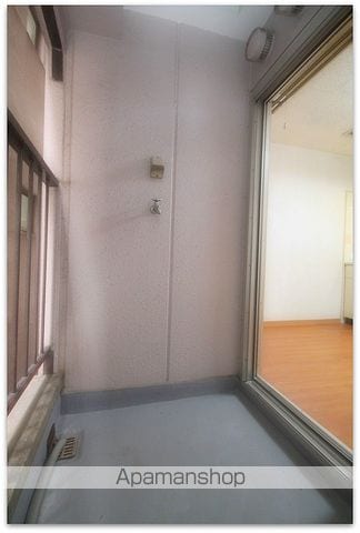 アウトバーンGKの内装写真