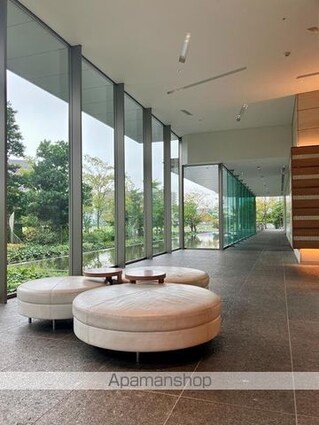 ベイズタワー＆ガーデン[1LDK/61.45m2]の内装2