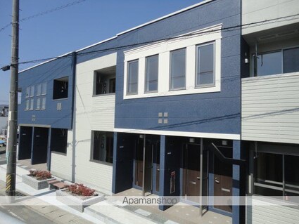 ランドマークレイ[1LDK/45.21m2]の外観2