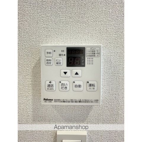 ドゥーエ三ノ輪IIIの内装写真