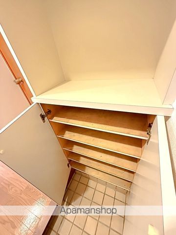 アーバンシティの内装写真