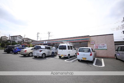 リビングタウン石川町　ＡＢ[1LDK/29.44m2]の周辺4