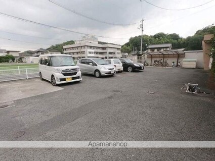 グレースコーエイ[3DK/57m2]の駐車場