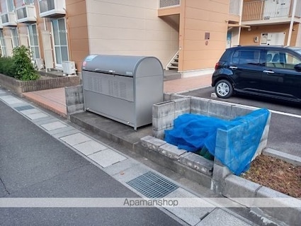 レオパレスＡＺＺＵＲＲＯ[1K/26.49m2]の共用部1