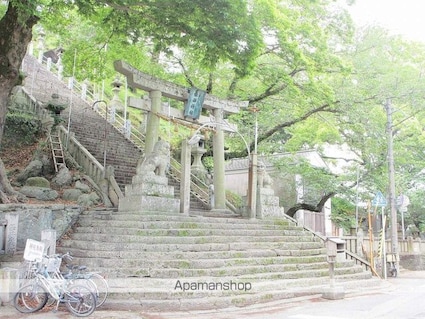 アゼリアブロム[1LDK/33.51m2]の周辺5