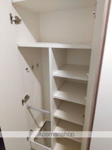 ライオンズミレス新中野の内装写真