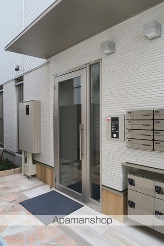 ゴールイン岸城の玄関写真