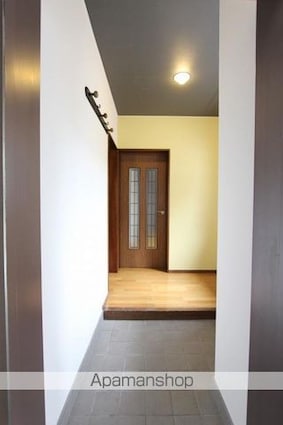 Ｒｅｇｅｎｔ’ｓ　Ｐａｒｋ[4K/71.74m2]の玄関