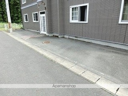 ラヴィール厨川Ｂ[3LDK/66.61m2]の共用部3