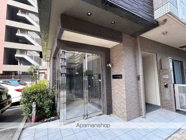 プライムコート千成の玄関写真