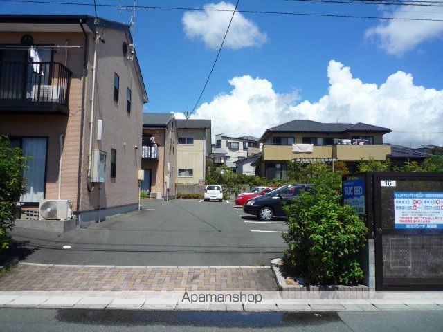 ウエストタウンテラス北棟の外観写真
