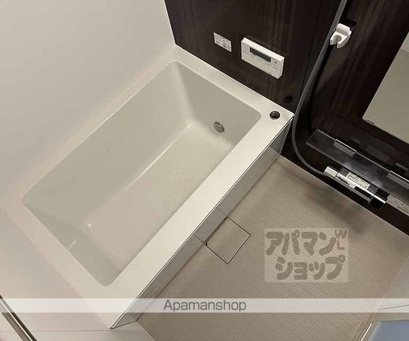 今井ドゥーズィエムの内装写真