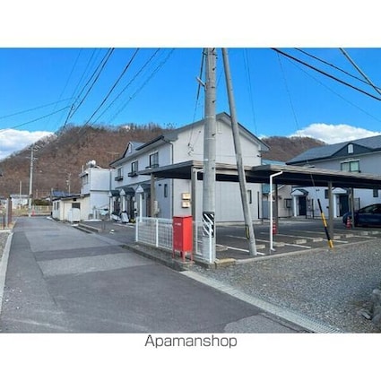 Ｂｒａｎｃｈｅ　ＭＩＹＡＳＨＩＴＡ　Ａ棟[2LDK/74.52m2]の駐車場1