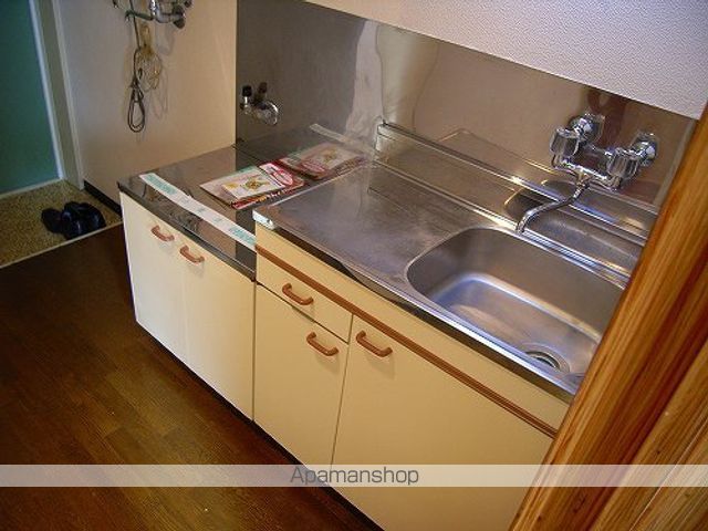 クロスコートの内装写真
