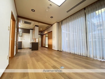 メゾン大岡[4LDK/124.36m2]の内装