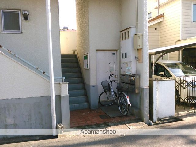 日生味鋺プラザの玄関写真