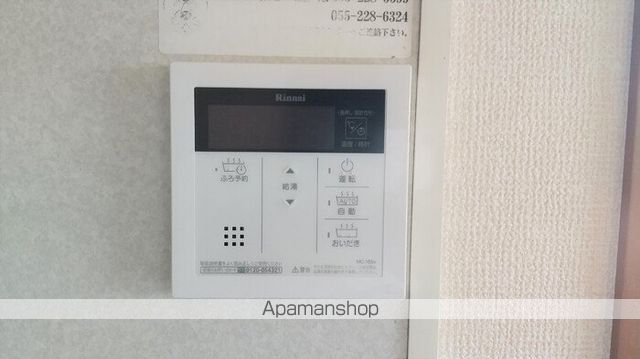 リバティー ABの内装写真