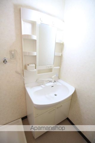 2条マンションの内装写真