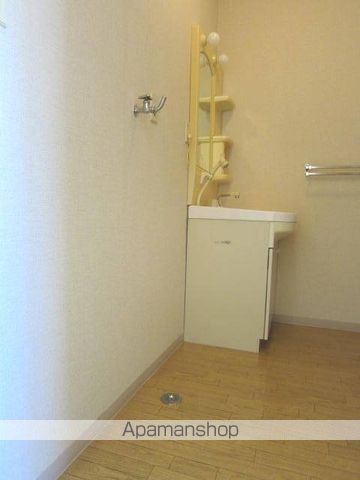 ベルメゾンIHORI N棟の内装写真