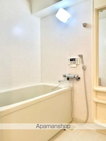 コンフォール博多駅南の内装写真