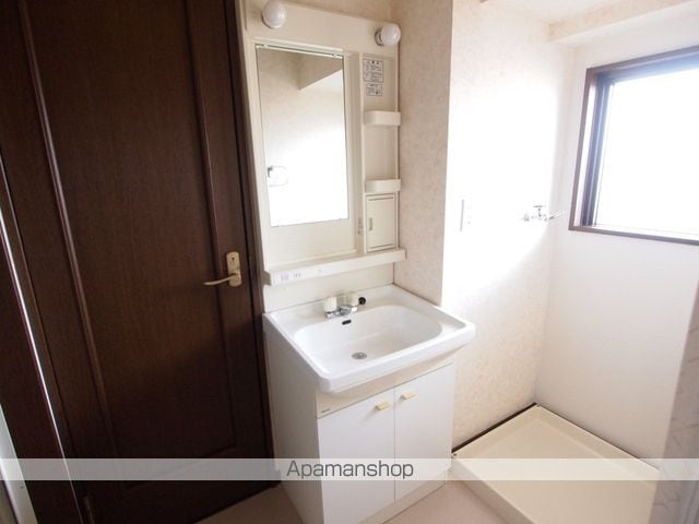 apartment 福島県喜多方市塩川町小府根字畑ケ田
塩川町経塚の賃貸情報を見る
物件地図