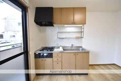 香川県高松市松島町３丁目[3DK/65m2]のキッチン