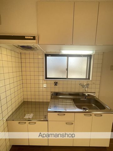 サンシードの内装写真