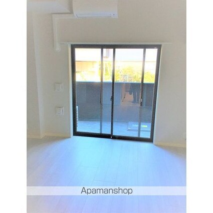 Ｂｒｉｌｌｉａｎｔ　Ｖｉｅｗ　Ｃｅｎｔｒａｌ　Ｐａｒｋ[1K/29.23m2]のリビング・居間