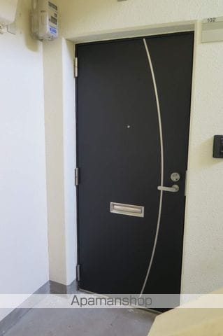 ピュアライフ湯川の玄関写真
