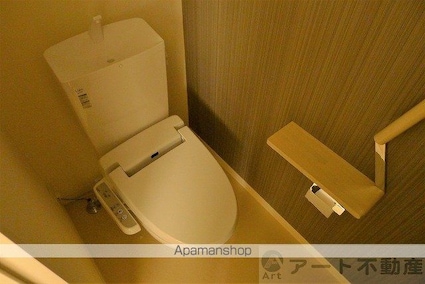 アルフラット椿　Ｂ棟[2LDK/66.32m2]のトイレ