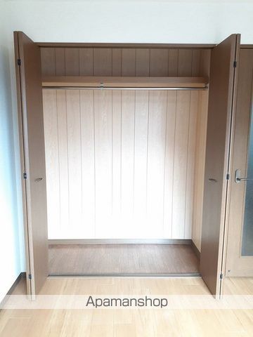 イグレック 楯 Aの内装写真