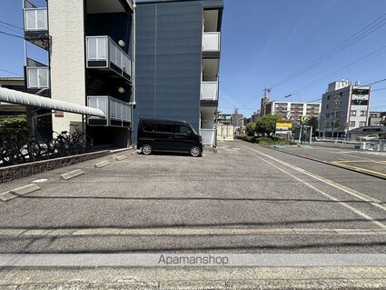 レオパレスエソーレ[1K/19.87m2]の駐車場