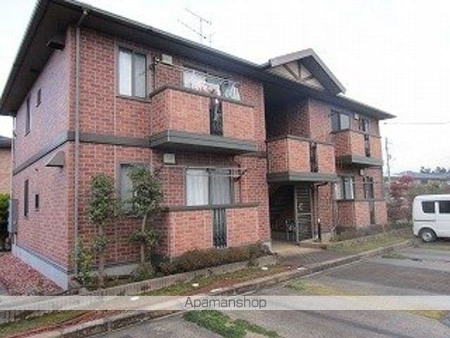 シャンメール C棟の外観写真