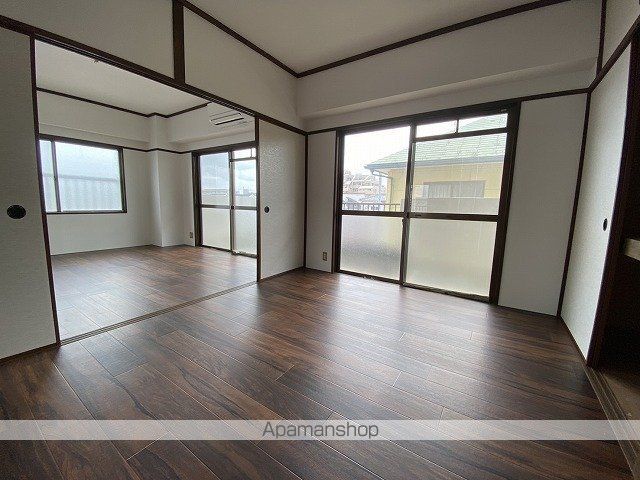 岡田コーポの内装写真