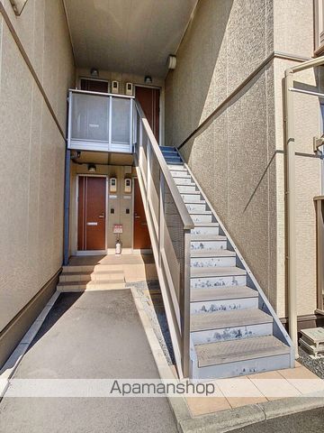ハイム綾Bの玄関写真
