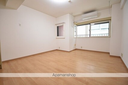 ライオンズマンション青葉通第二[1R/23.48m2]のリビング・居間