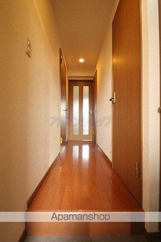 ヒルトップガーデンIIIの内装写真